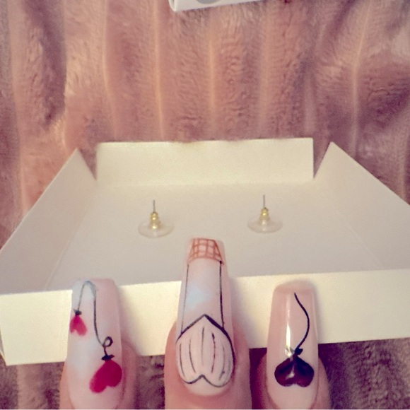 Baublebar Mickey Mouse ICON EARS 2025 BLACK Enamel SHINY Valentine Earrings - Picture 3 of 3